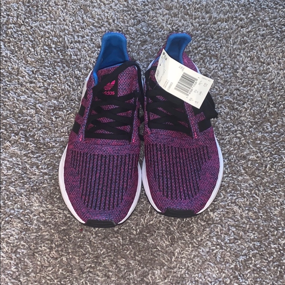 Adidas Sneakers size 7.5